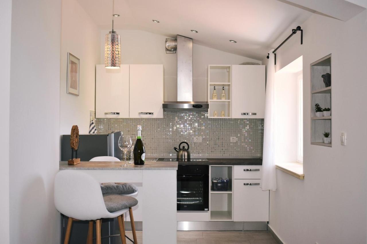 Apartma Klikly *
